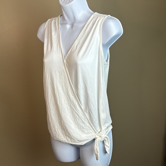 Banana Republic Sandwash Modal crossover tank - Picture 3 of 7